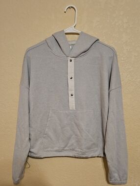 Fabletics Light Gray Snap Henley Hoodie